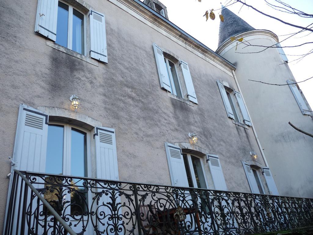 Le St Vincent Hotel Roquefort  Bagian luar foto