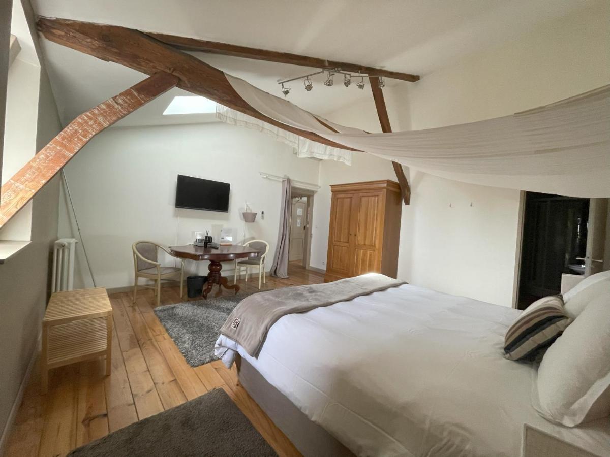 Le St Vincent Hotel Roquefort  Bagian luar foto