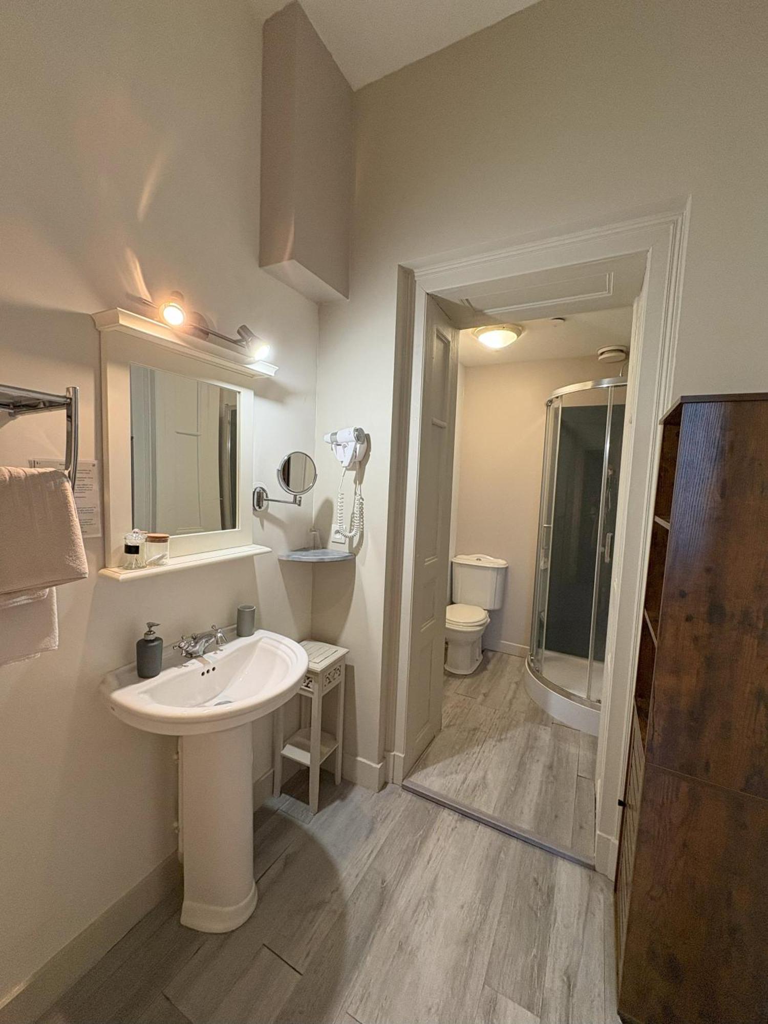 Le St Vincent Hotel Roquefort  Bagian luar foto